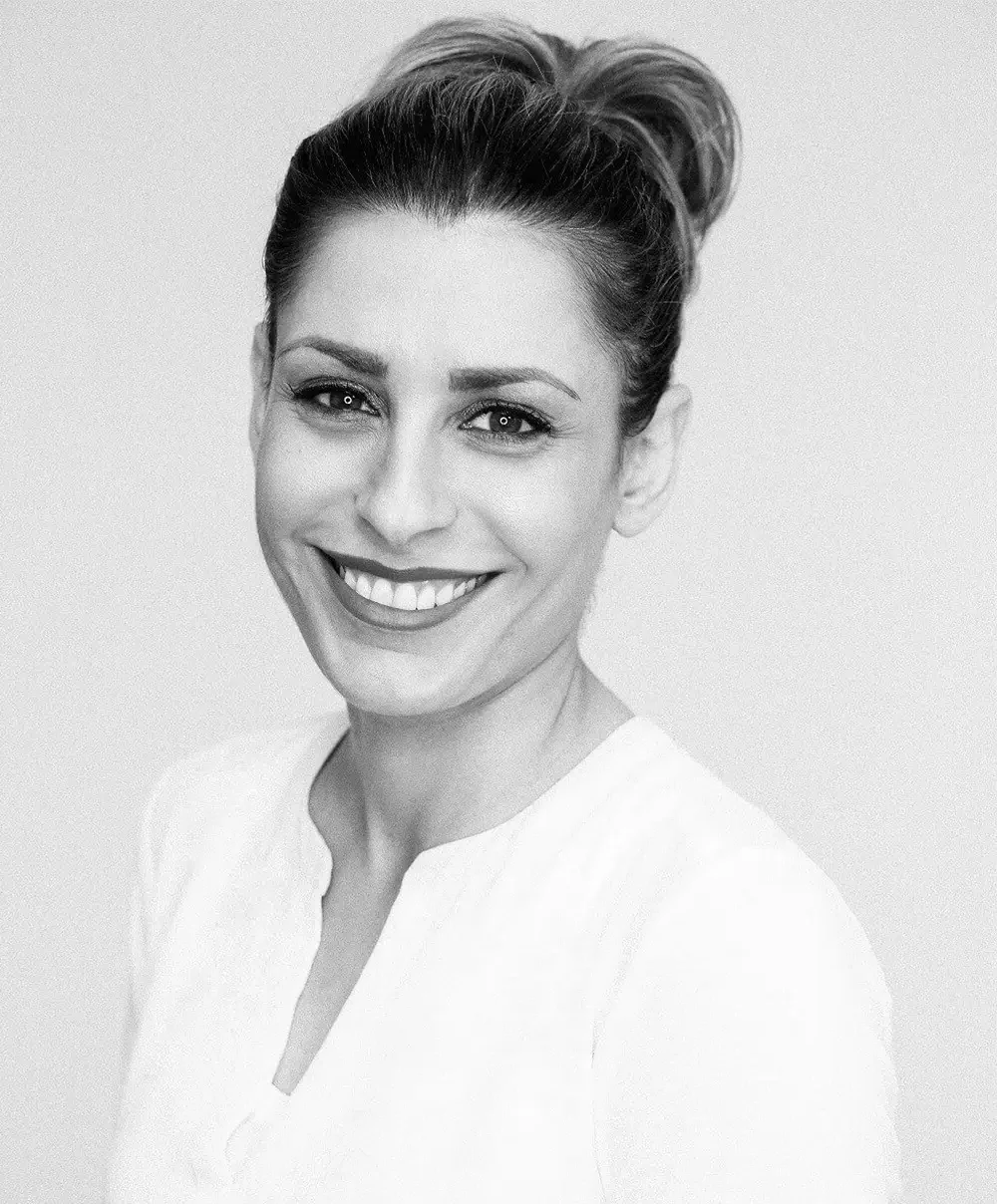 Frau Dr. Rasha Farzanehnia vom Team